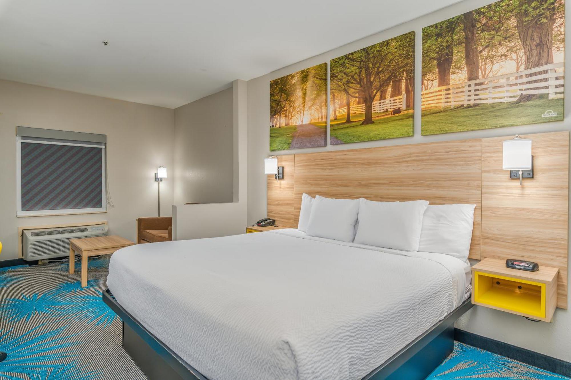 Days Inn & Suites By Wyndham Prattville-Montgomery Exteriér fotografie